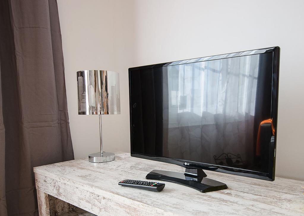 Oscar Apartments Estacion Сиджес Экстерьер фото